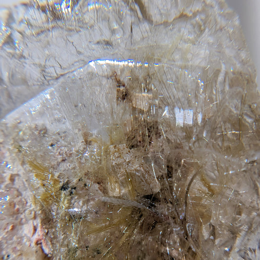 [LD03] Golden Rutilated Smoky Quartz with Lodolite 粉幽靈茶晶金髮原石