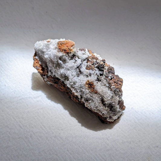 [AU01] White Austinite on Matrix 白色砷鋅鈣石