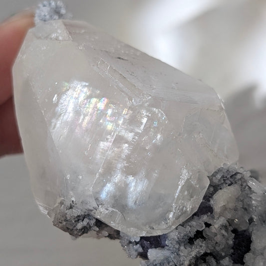 [CA18] Diamond Calcite with Rainbow 彩虹鑽石方解