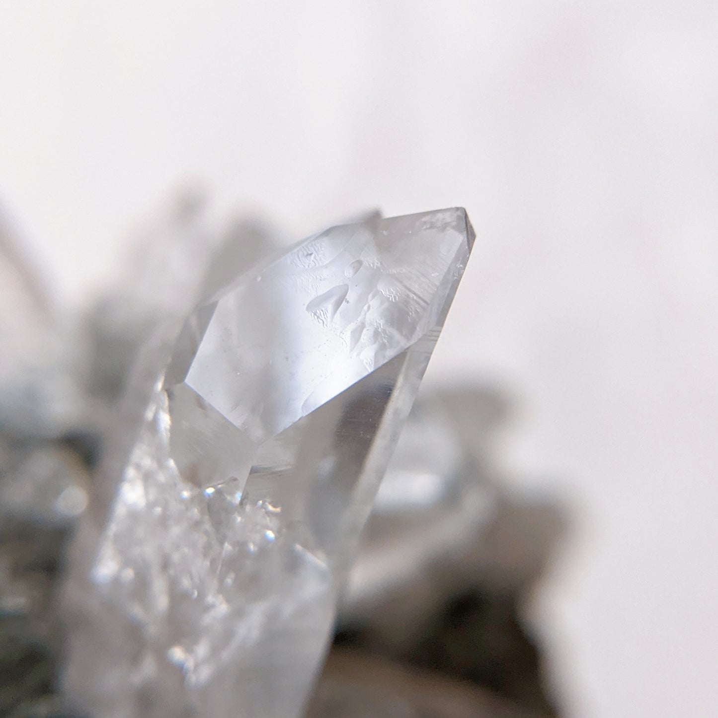 [LE04] Rare Water Clear Green Lemurian Cluster Premium Grade (Record Keeper)