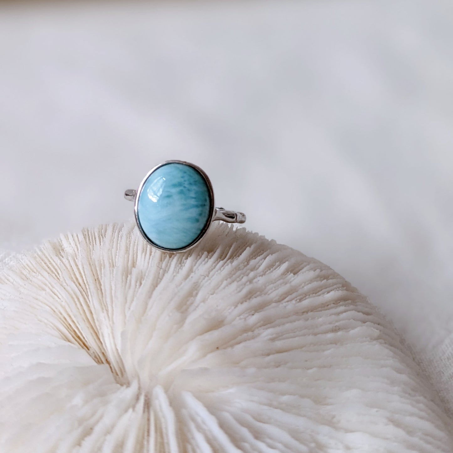 [MRLA01] Larimar Silver Ring 拉利瑪海紋石銀戒指