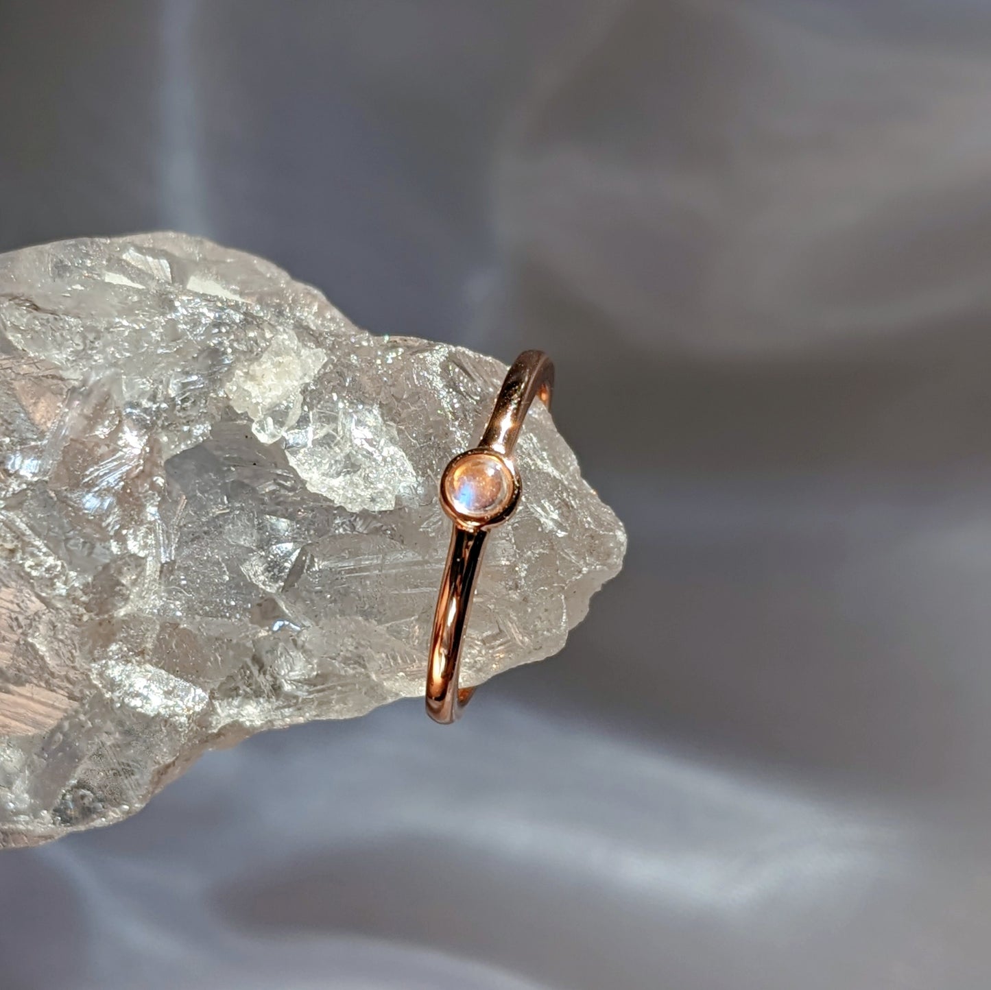 [MRMO03] Moonstone Rose Gold Plated Silver Ring 月亮石銀戒指