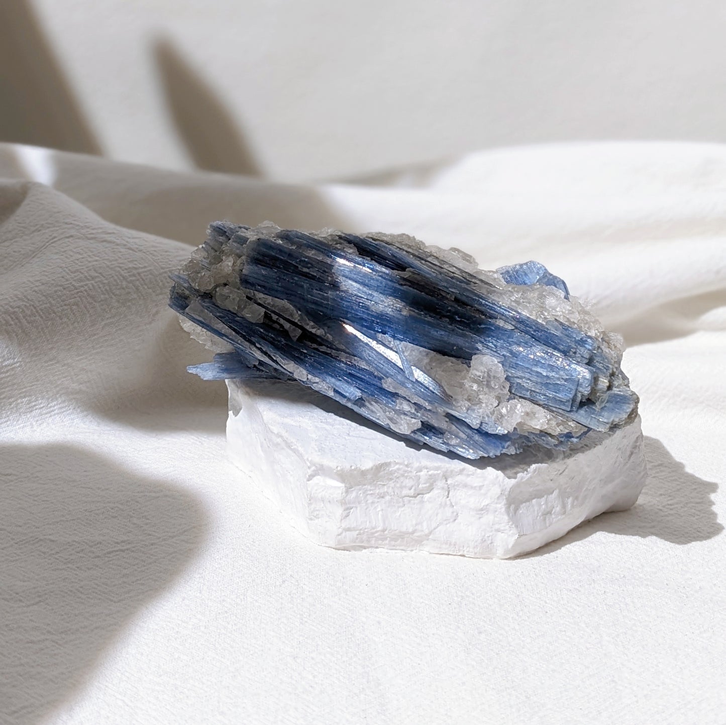 [KY03] Kyanite with Clear Quartz