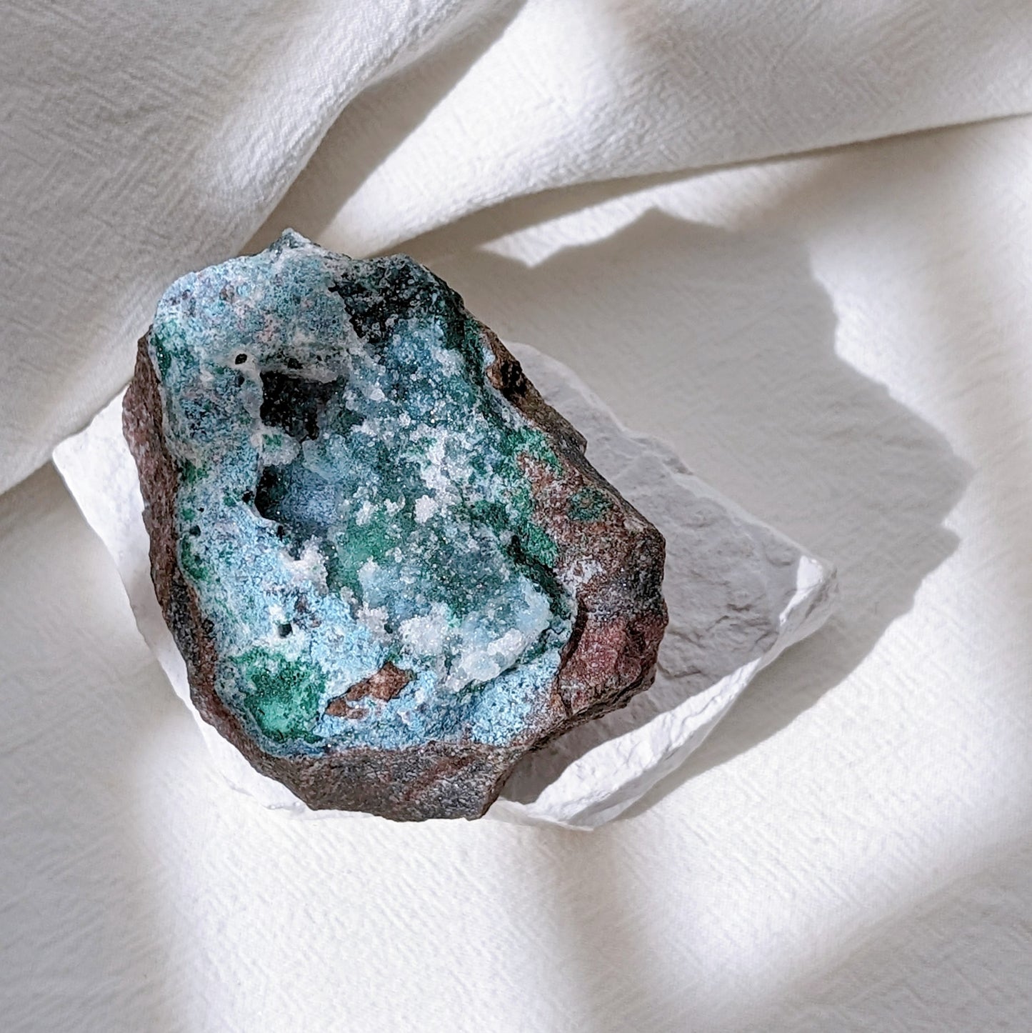 [CY04] Druzy Chrysocolla Malachite, Congo 孔雀礦硅孔雀礦水晶共生