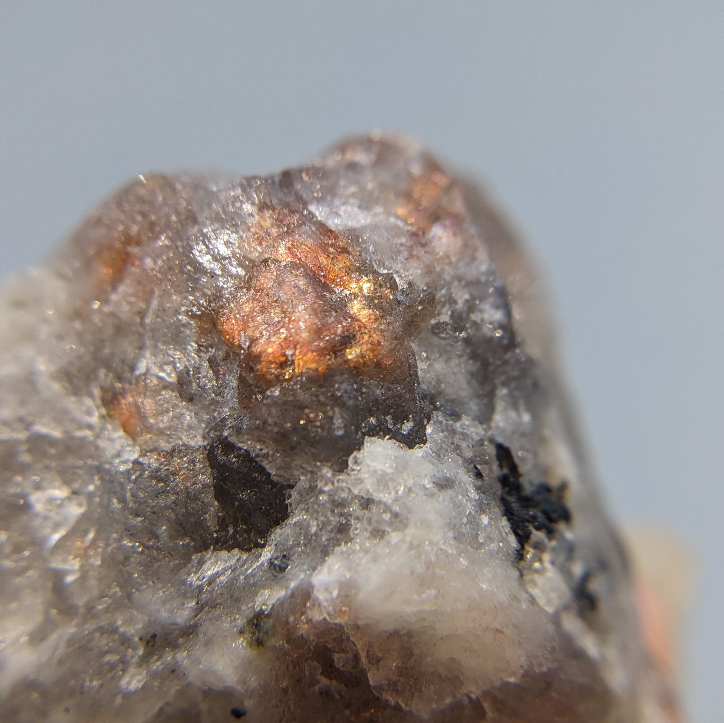 [SU03] Raw Sunstone with Biotite 太陽石黑雲母原石