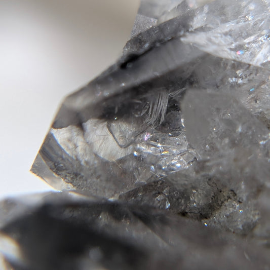 [BR03] Double Terminated Brookite Specimen on matrix, Pakistan 彩虹雙尖黑銀鈦礦標帶底岩