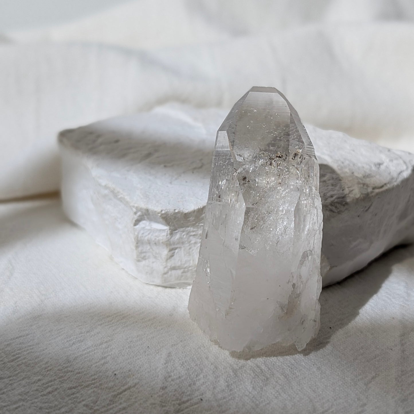 [LE10] High grade Lemurian Seed Quartz (self-healed), Colombia