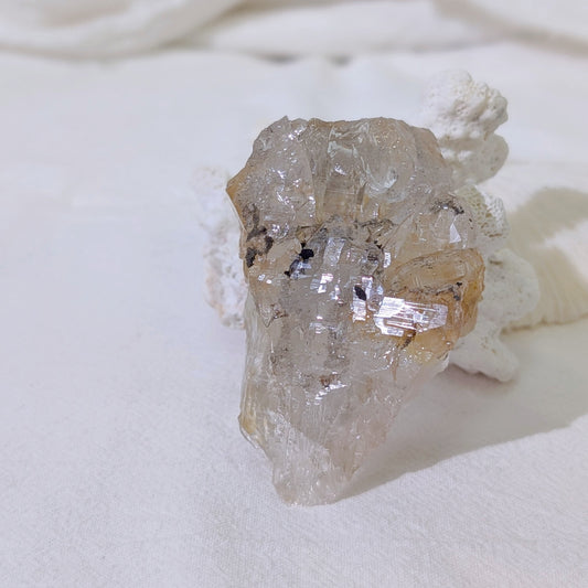[HQ04] Himalayan Quartz (golden healer), Pakistan