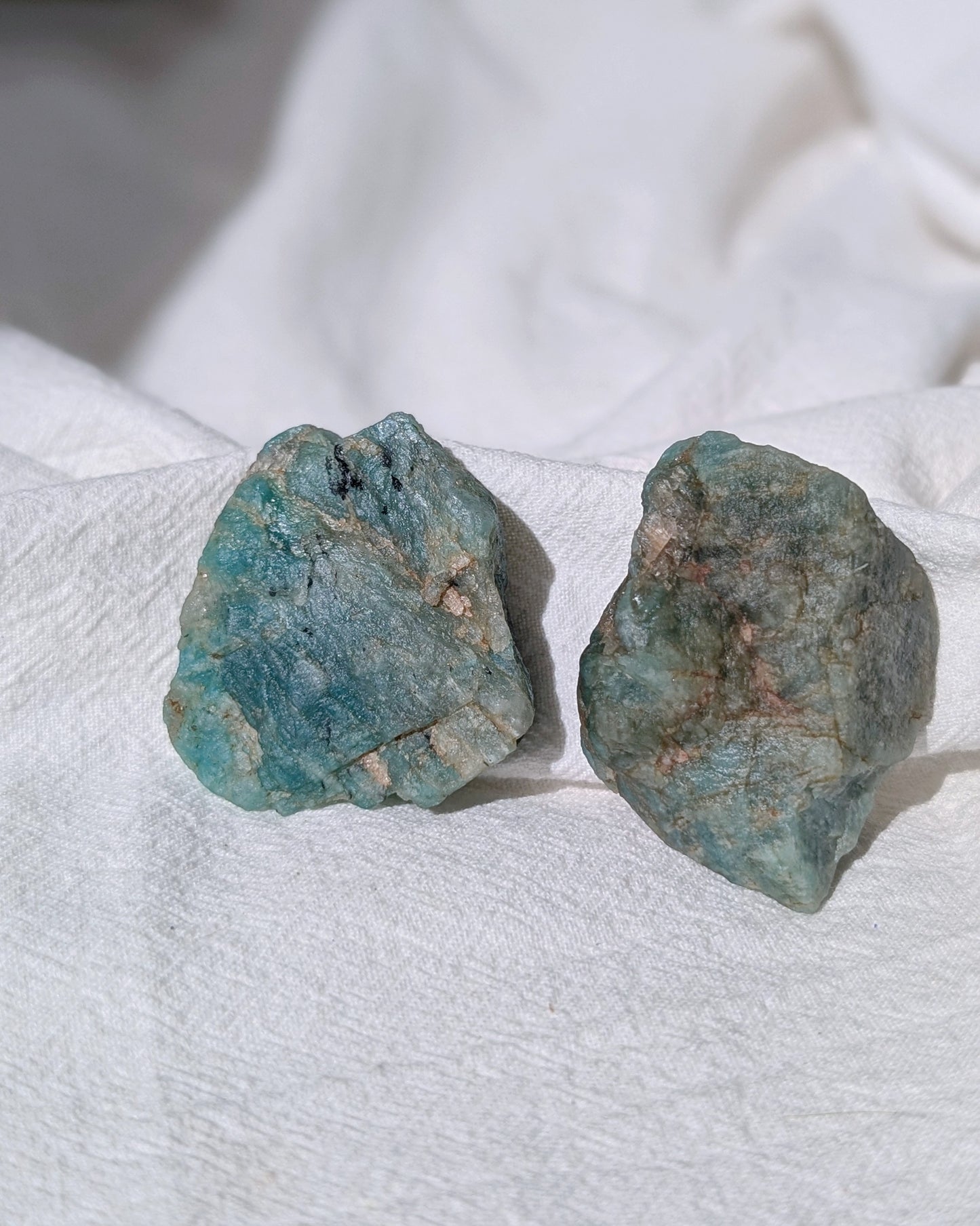 [AM01] Raw Amazonite for heart chakra healing (set of 2) 天河石原石