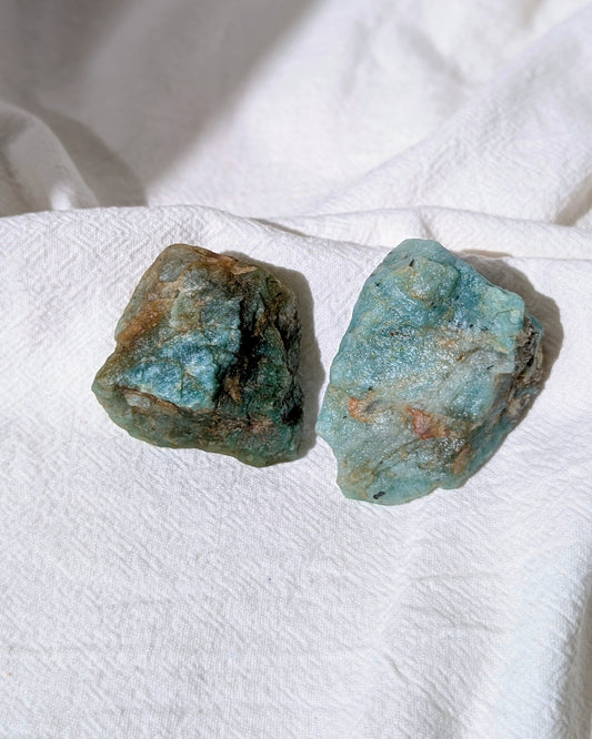 [AM02] Raw Amazonite for heart chakra healing (set of 2) 天河石原石