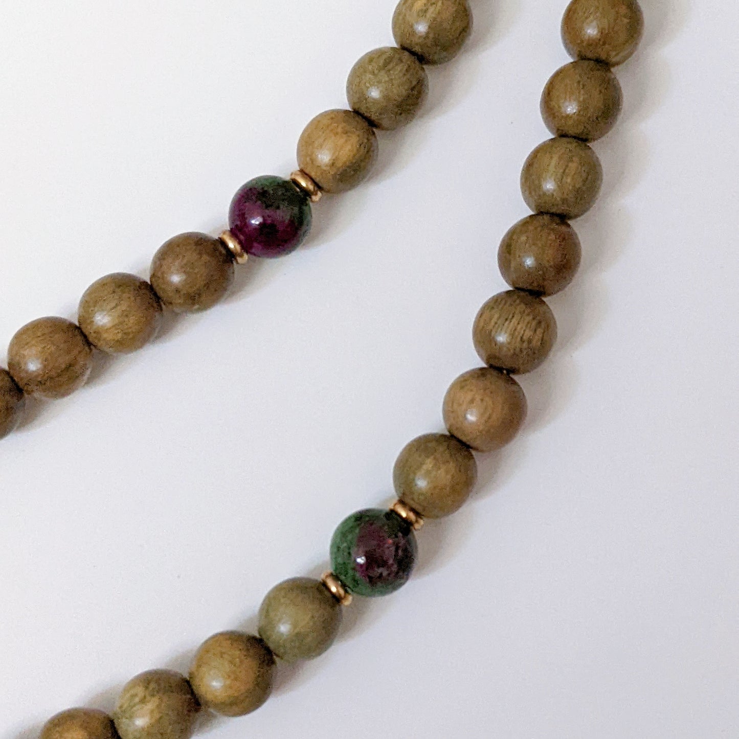 [MALA03] Heart Chakra 108 Mala - Verawood + Ruby in Zoisite 綠檀+紅綠寶108顆佛珠