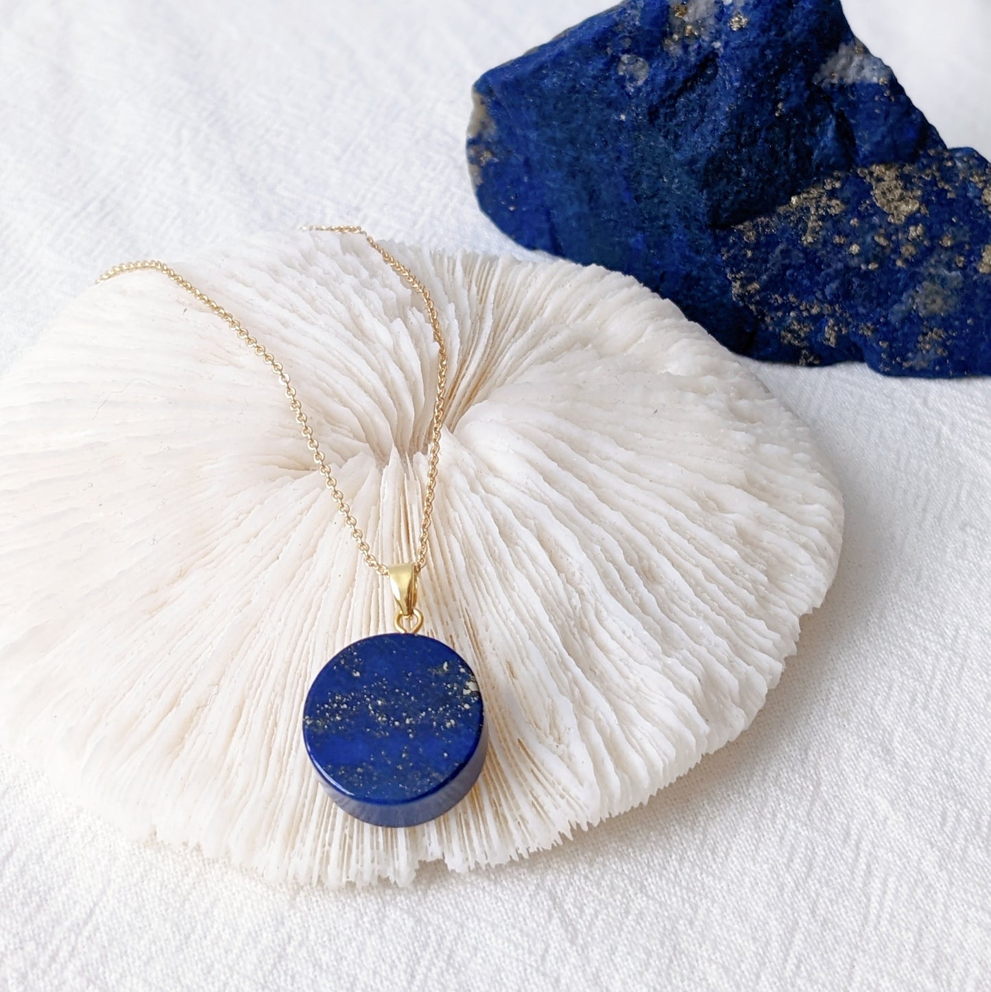 [MNLL02] Lapis Lazuli Pendant Necklace 老礦青金石小圓牌吊咀頸鍊