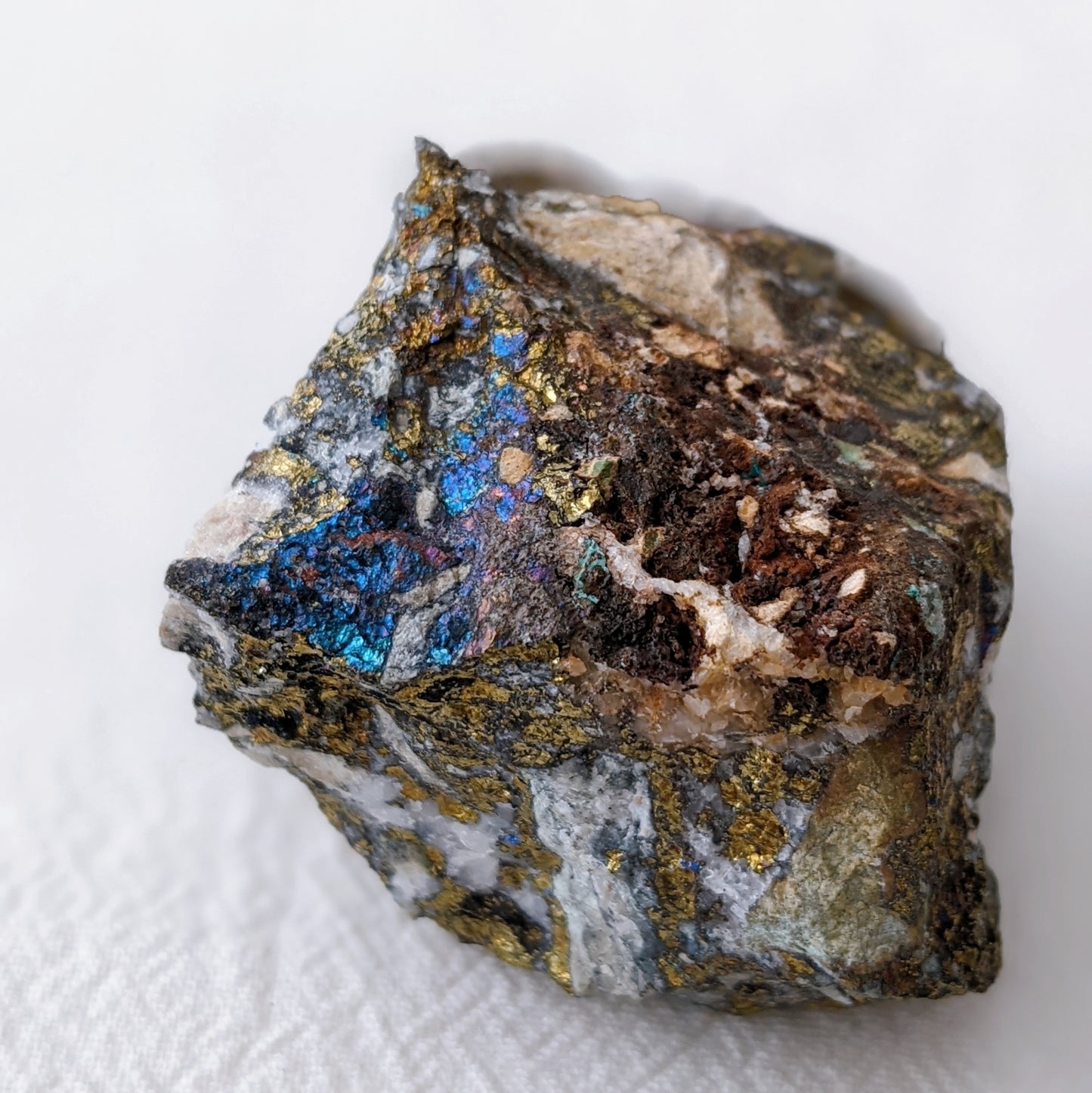 [CH02] Oxidized Chalcopyrite 彩銅礦