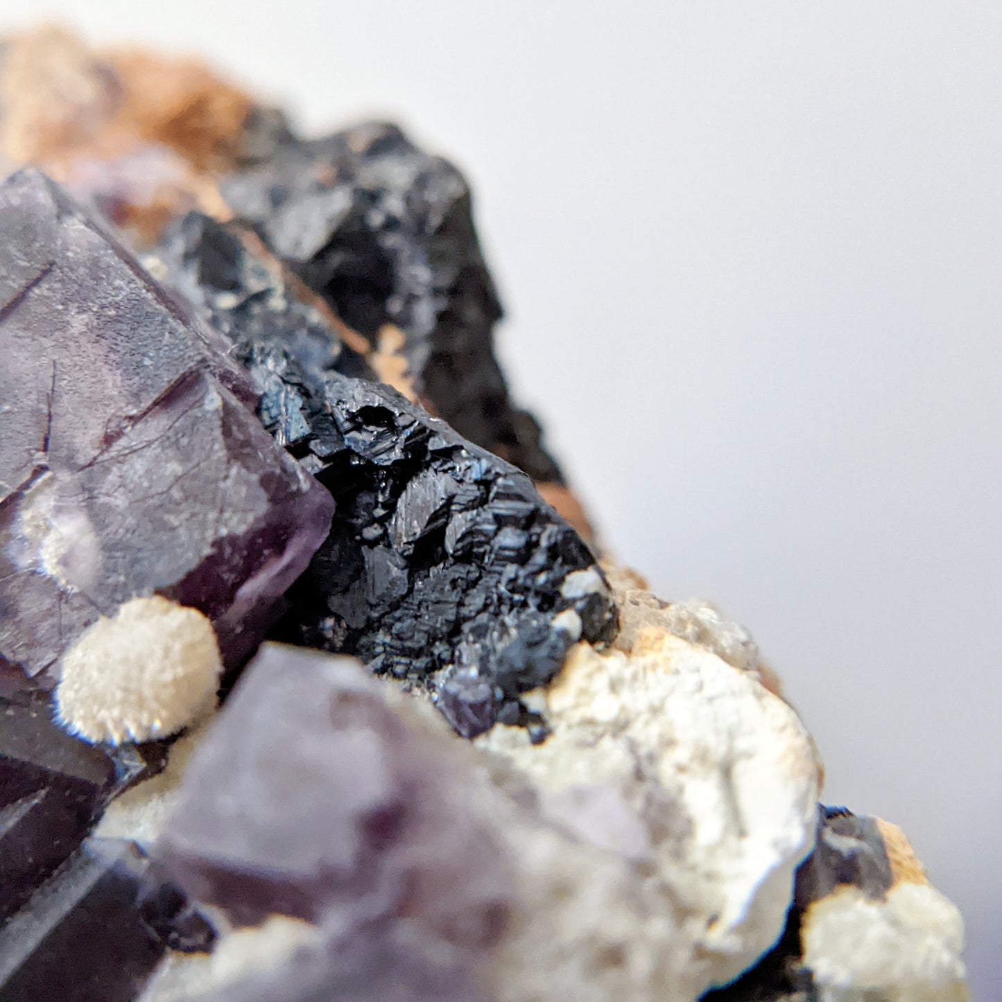 [FL18] Inner Mongolia Purple Fluorite w Galena Pyrite Wolframite 內蒙紫螢石黑鎢方鉛黃鐵礦共生