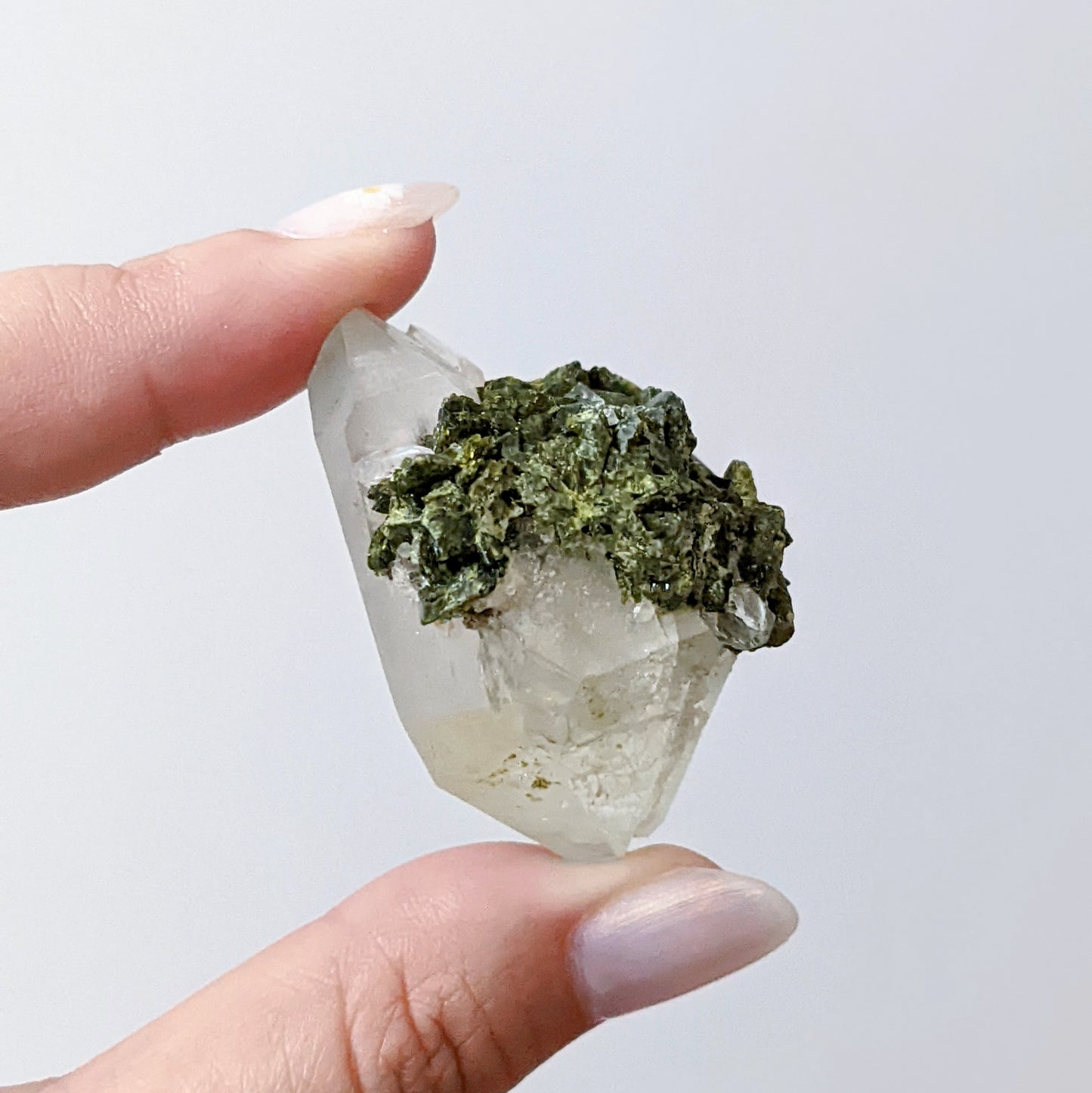 [EP05] Epidote with Clear Quartz 綠簾石水晶共生