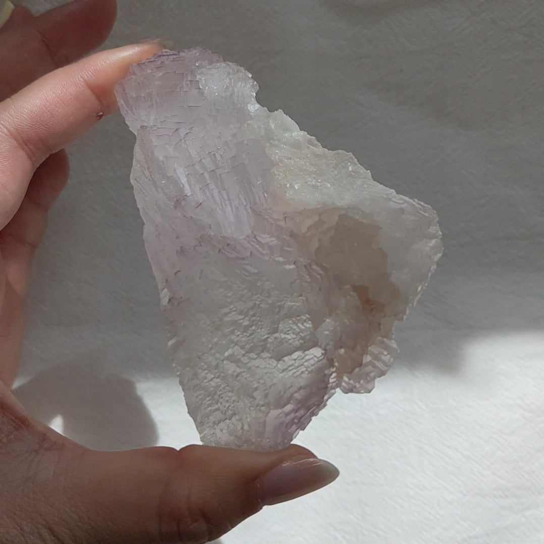 FL20] Purple Fluorite 貴州階梯紫螢石– Moonpath Stones