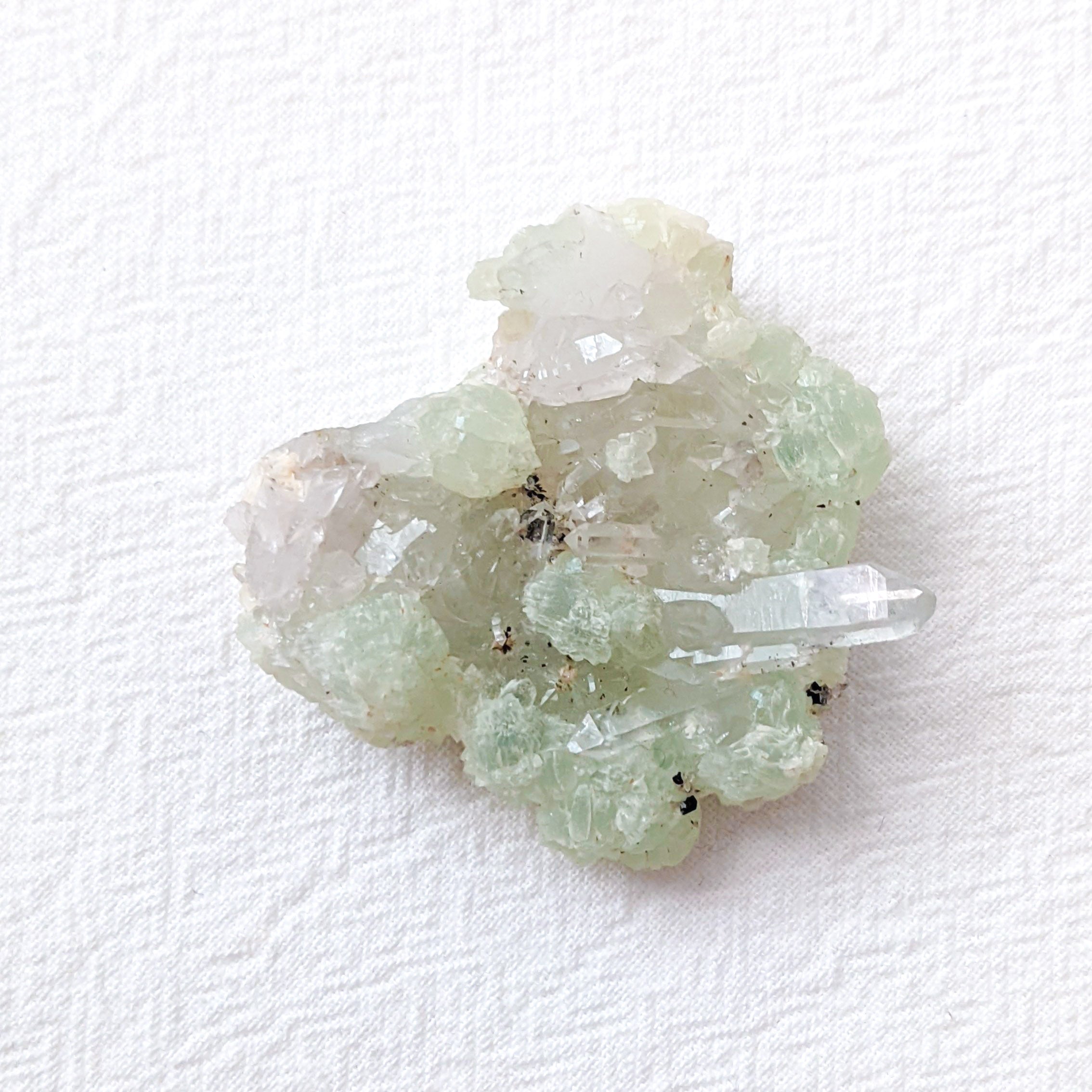 PR03] Prehnite with Clear Quartz & Babingtonite 葡萄石白水晶